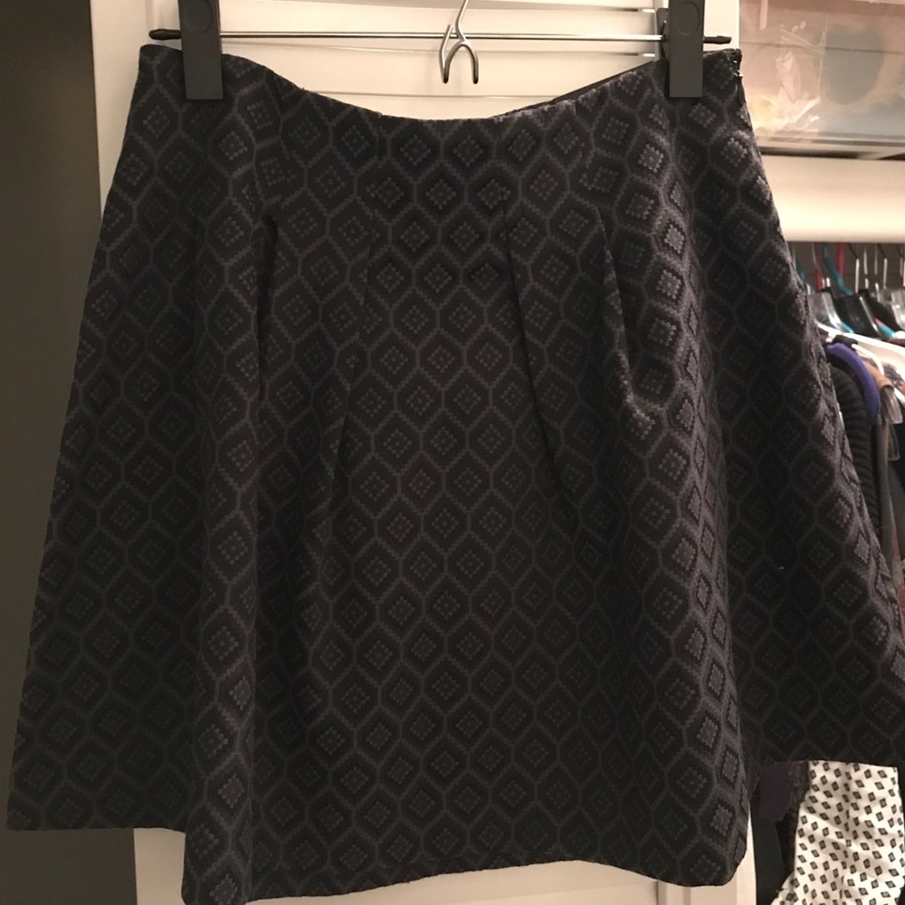 Banana Republic High-Waisted Pleated Skirt